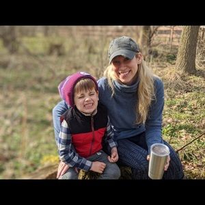 Meet your Posher, Carolyn